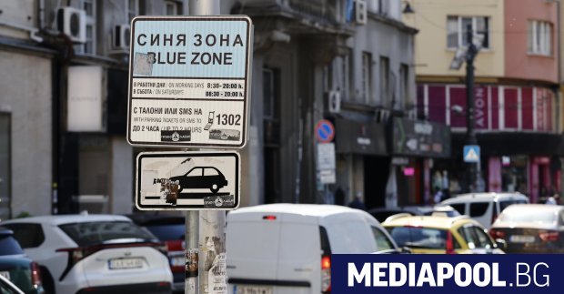 Паркирането в София става двойно по скъпо синя зона ще има