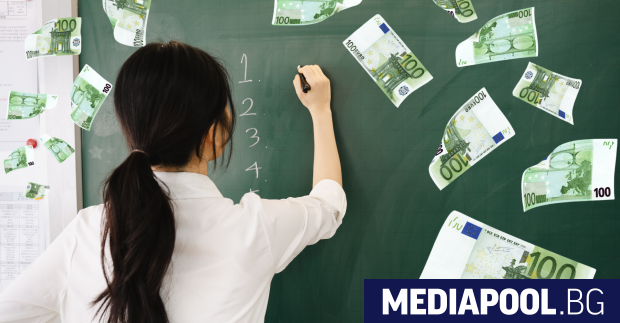 Заплата между 8 и 24 хиляди лева бонуси и престиж