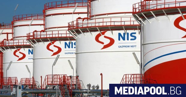Започна спирането на мощностите в нефтената рафинерия в северния сръбски