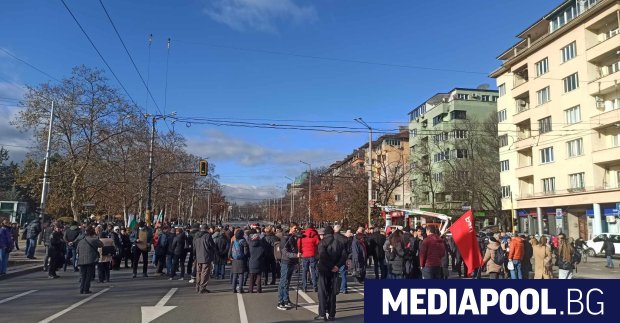 Апартамент с площ 148 кв метра в центъра на София