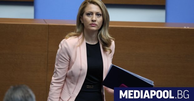 Председателката на парламента Рая Назарян е придвижила за гласуване предложението