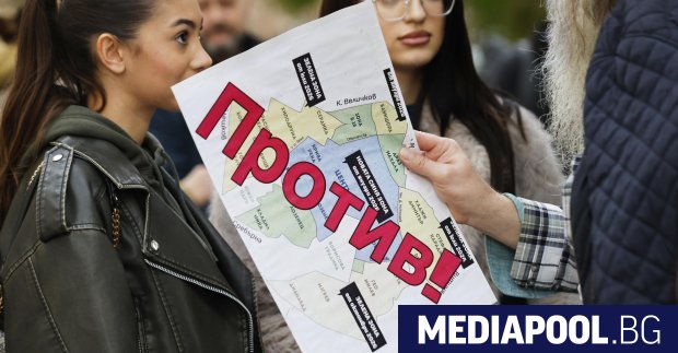  Софиянци протестираха в четвъртък пред Столичната община заради решението