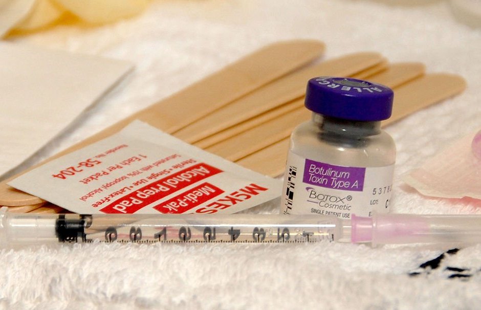Ботулиновият токсин, известен като ботокс (търговска марка - бел. ред.), е един от най-използваните препарати при естетичните процедури днес Сн.Getty Images