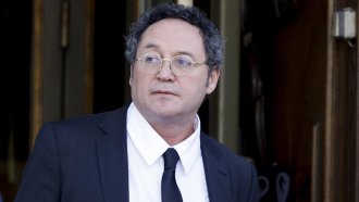 Главният прокурор на Испания подаде оставка, след като съдът го призна за виновен