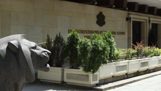 Полицаите ще вземат по 400 лв. коледен бонус