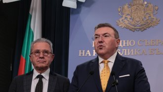 Обрат: Милиардите от Околовръстното отиват за "Хемус" и пътя към Видин