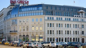 Банката за развитие може да купи "Лукойл" с 2 млрд. евро държавни гаранции