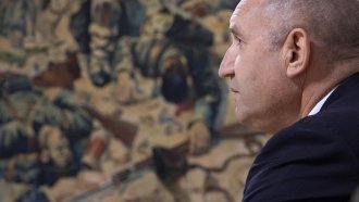 Президентът: Коалиция "Магнитски" затъва под голямото "Д". Опасявам се да не доведе "Лукойл" до сценария "Булгартабак"