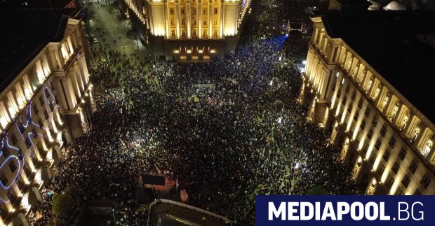 Протест под надслов Оставка Вън Пеевски и Борисов от властта