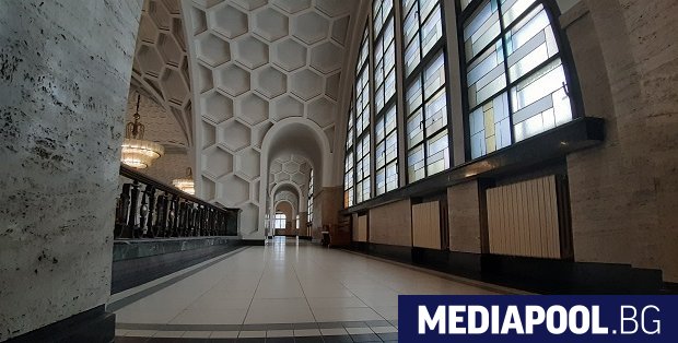 Гражданското сдружение БОЕЦ блокира за около един час основния вход