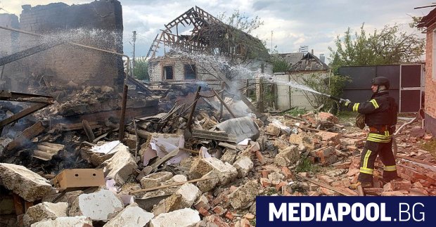 Украинските войски удържат позициите си в три района на Вовчанск