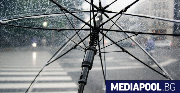 През нощта ще бъде облачно и на отделни места в