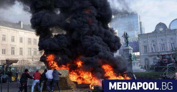 Европейският съюз отложи подписването на мащабното споразумение за свободна търговия