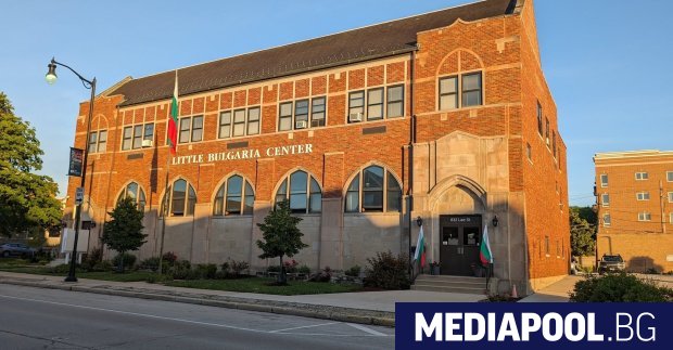 Двете български училища в Чикаго които бяха лишени от държавно