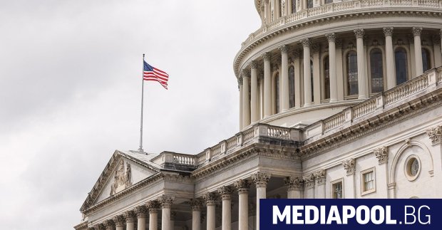 Членове на Камарата на представителите на САЩ поискаха незабавно и