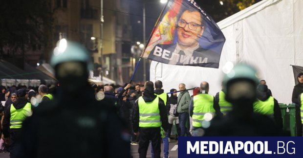 Извънредните избори за сръбския парламент ще се проведат през 2026