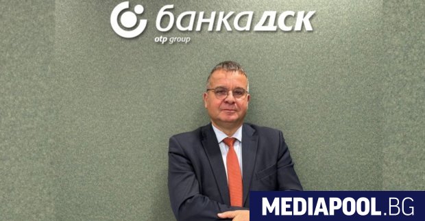 Всички левови сметки ще бъдат автоматично и безплатно превалутирани в