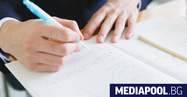 Работя в образователната система вече от 13 години – работил