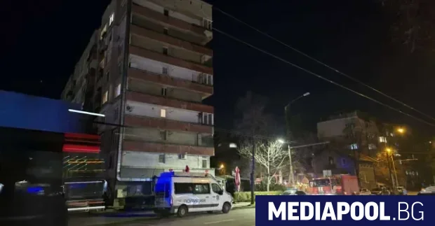 Около 01 00 часа след полунощ приключи среднощният екшън в