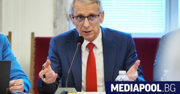 Доверието е счупено Затова този начин на управление трябва да