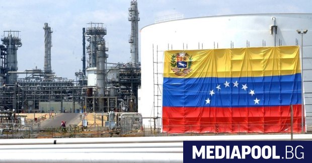 САЩ ще вдигнат морската блокада срещу Венецуела но ще контролират