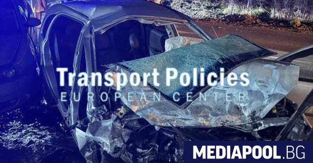 Младеж на 18 години е загинал при тежка катастрофа с