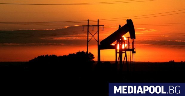 Цените на петрола паднаха във вторник до най ниските си