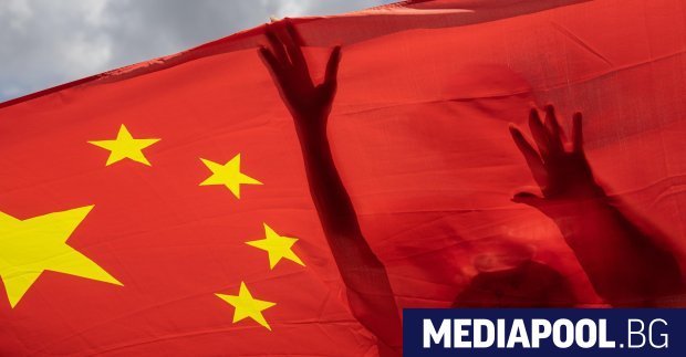 Външното министерство на Китай призова венецуелският президент Николас Мадуро да