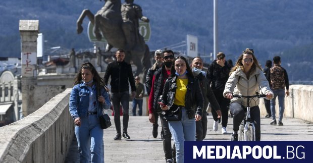 Една от най често срещаните форми на съчетаване на политика