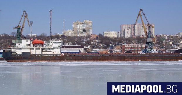 Трима души загинаха при атака с дронове срещу пристанищния район