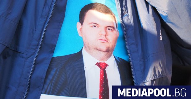 Кметът на Ботевград Иван Гавалюгов е издал заповед за забрана