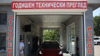 Скок на цените на техническите прегледи на автомобилите, КЗП ще проверява