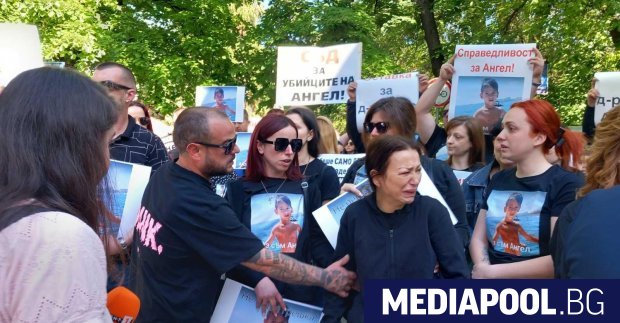 Глоба от 100 лева трябва да плати зъболекарката Десислава Георджева