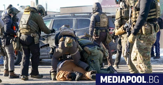 Федерални имиграционни агенти застреляха мъж в Минеаполис в събота 24