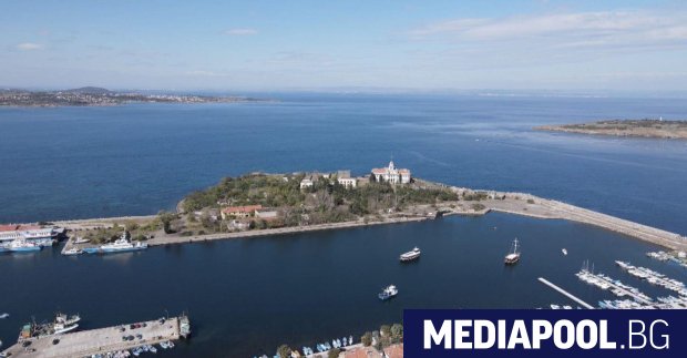 Археолози се обявиха в сряда против решението на правителството да