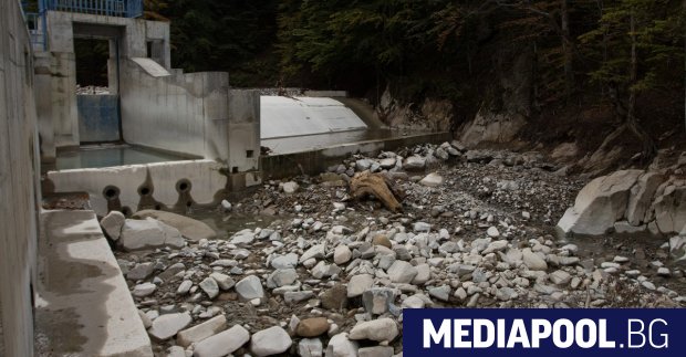 Хиляди километри реки са били увредени през последните години на