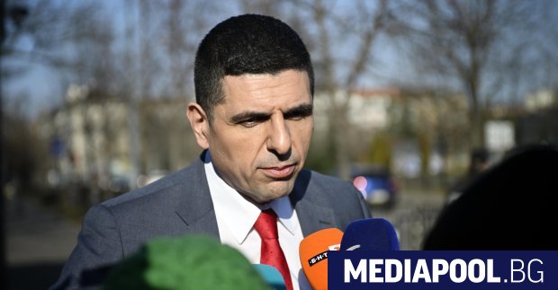 Съпредседателят на Да България Ивайло Мирчев алармира във вторник за