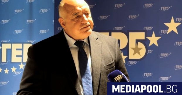 Изненадващо в началото на протеста в центъра на София с