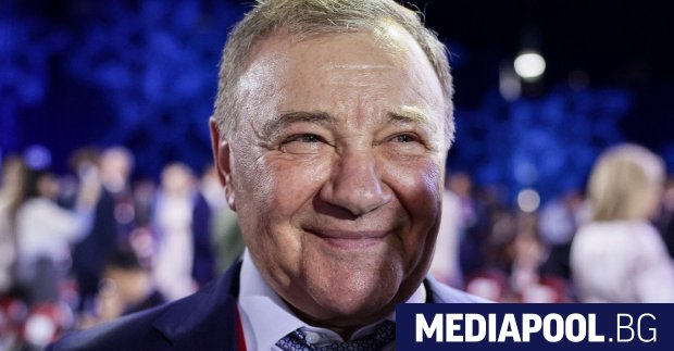 Един от най близките приятели на Владимир Путин милиардерът Аркадий