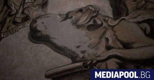 Ликът на ангела от фреска в римска базилика който наподобяваше