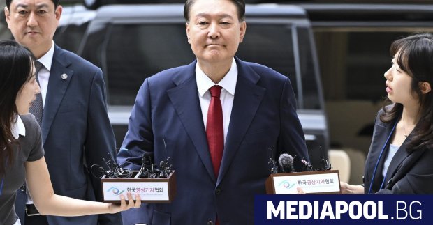 Бившият президент на Южна Корея Юн Сук йол беше осъден