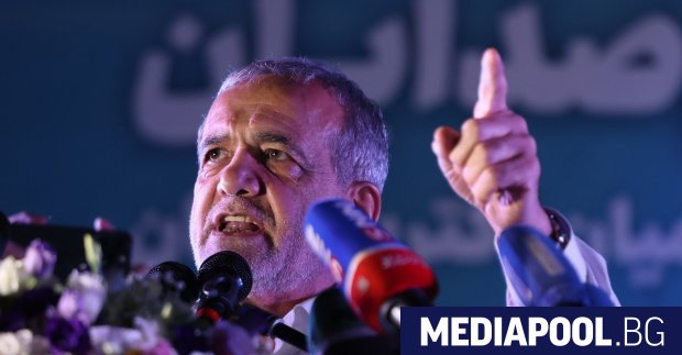 Иранският президент Масуд Пезешкиан разпореди започването на преговори за ядрената