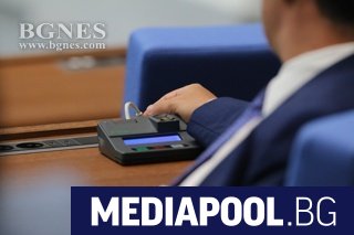 Продължава скоростното ограничаване на секциите за гласуване в страни извън