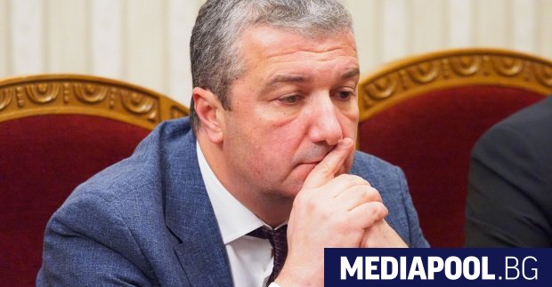 Председателят на парламентарната група на БСП Драгомир Стойнев обяви че