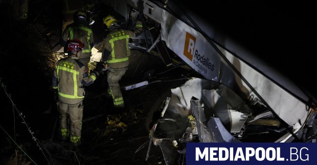 Втора влакова катастрофа с жертви и ранени разтърси Испания още