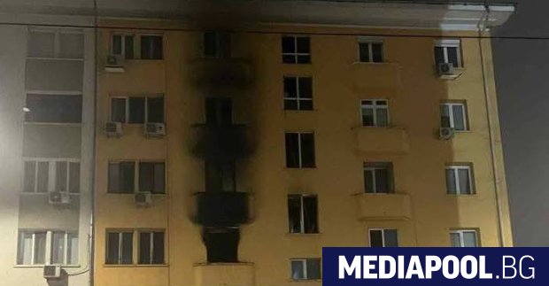 Жена почина от задимяване заради пожар в жилищна сграда на