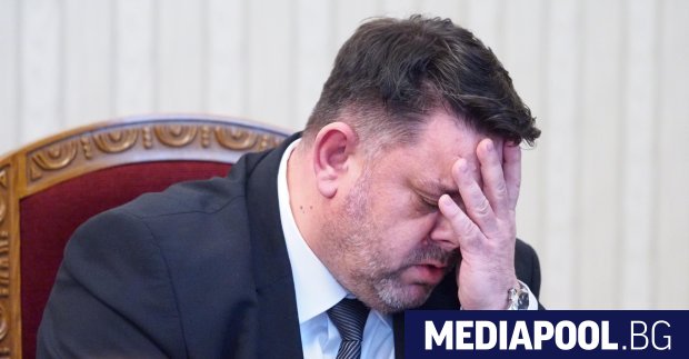 В редиците на БСП настояват за спешно свикване на конгрес