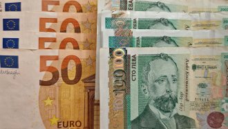 Близо 60 процента от левовете са изтеглени от обращение