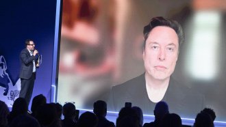 Френската прокуратура извърши обиск в офис на Илон Мъск по разследване за X