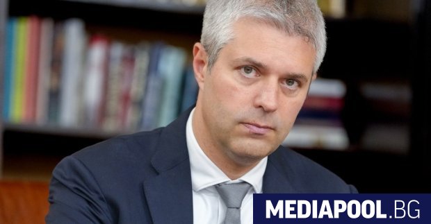 Кметът на Варна Благомир Коцев говори в четвъртък пред европейския